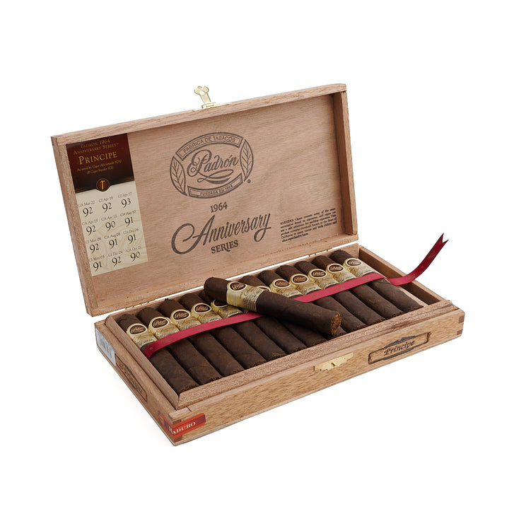 Padron 1964 Anniversary Principe Petite Corona Maduro
