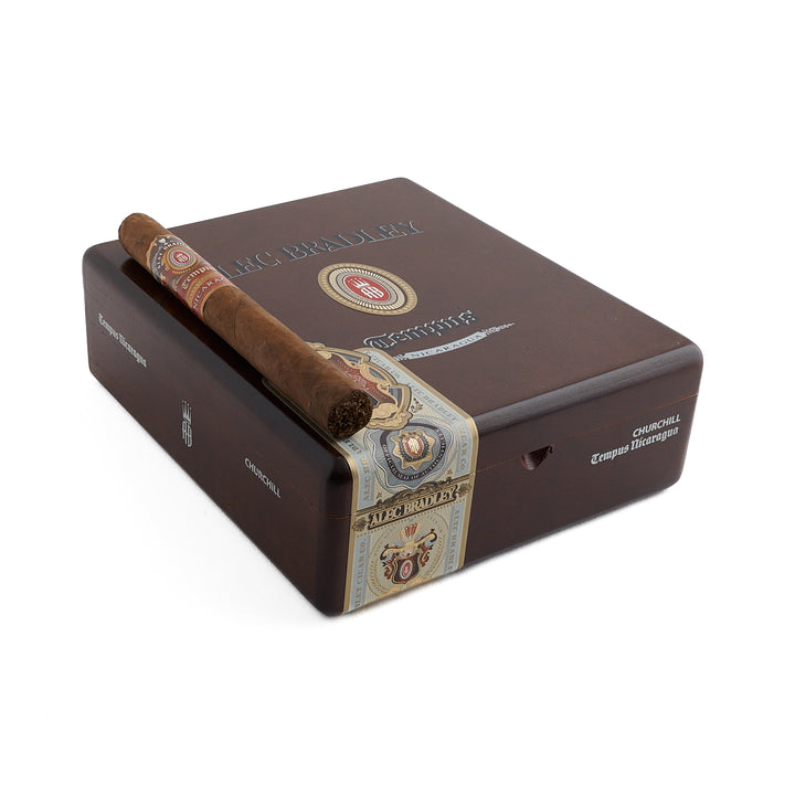 Alec Bradley Tempus Nicaragua Churchill