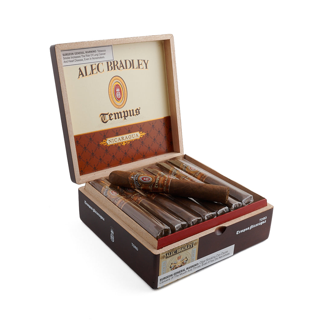 Alec Bradley Tempus Nicaragua Toro