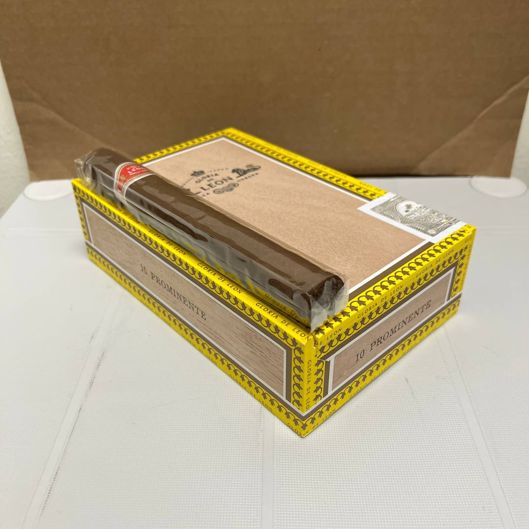 Curivari Gloria Leon Prominente