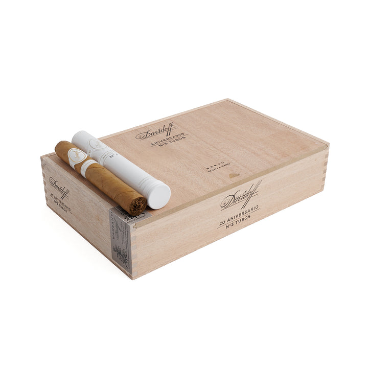 大卫杜夫周年系列3号铝管公牛