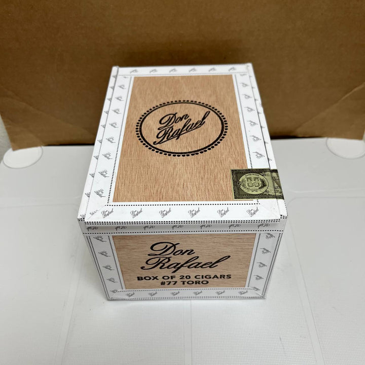 Don Rafael Natural #77 Toro