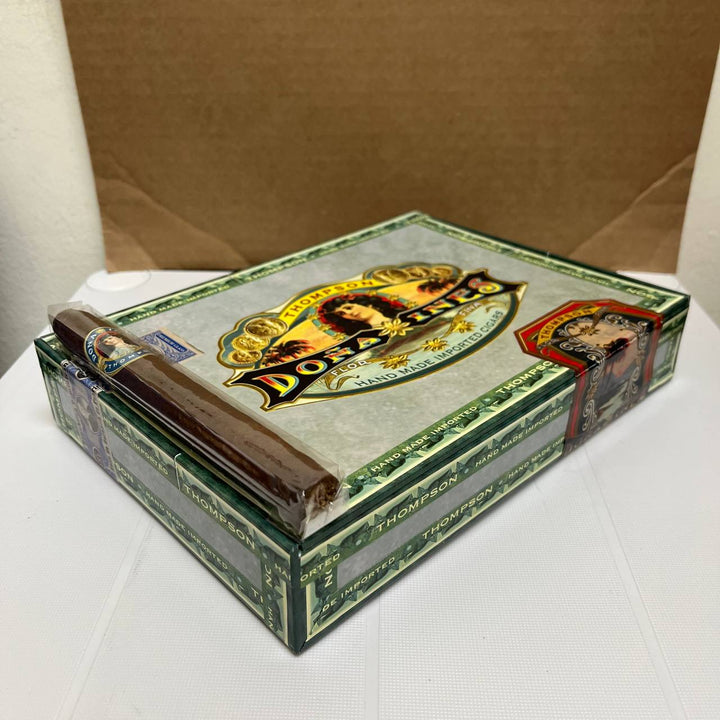 Dona Ines Maduro Lonsdale