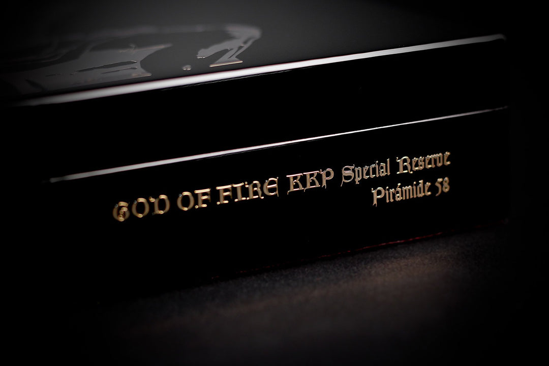 God of Fire KKP Never Back Down Piramide 58