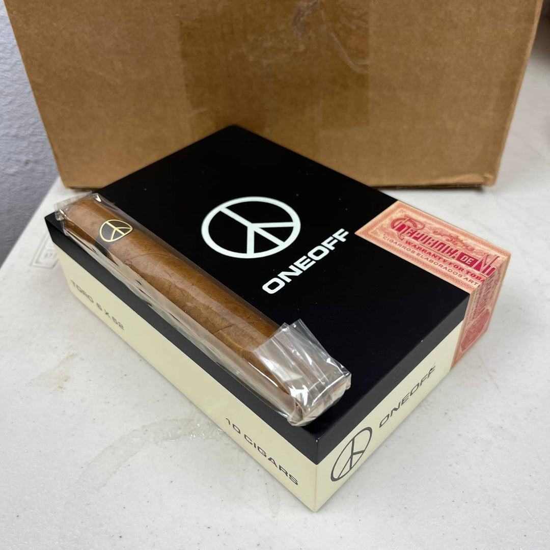 Illusione OneOff ack and Tan Toro