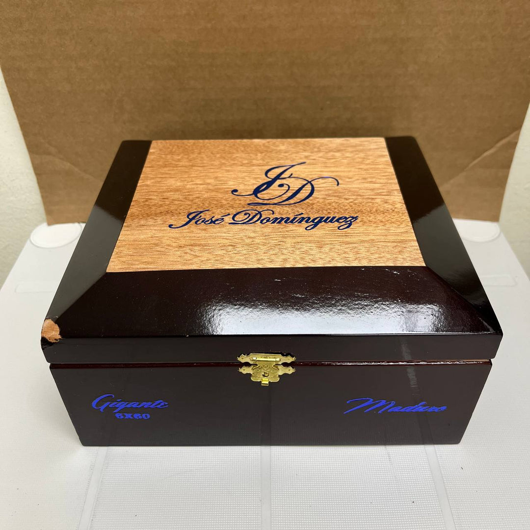 Jose Dominguez Gigante Maduro