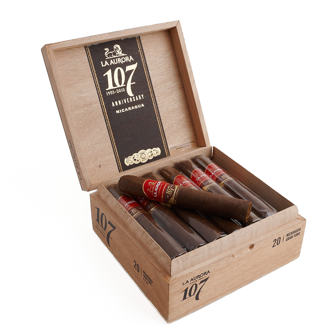 La Aurora 107 Nicaragua Gran Toro