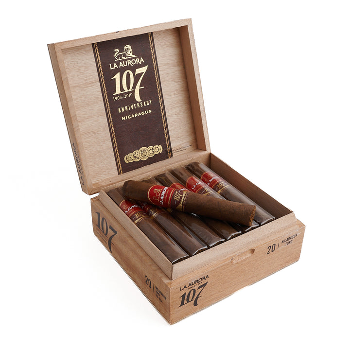 La Aurora 107 Nicaragua Toro