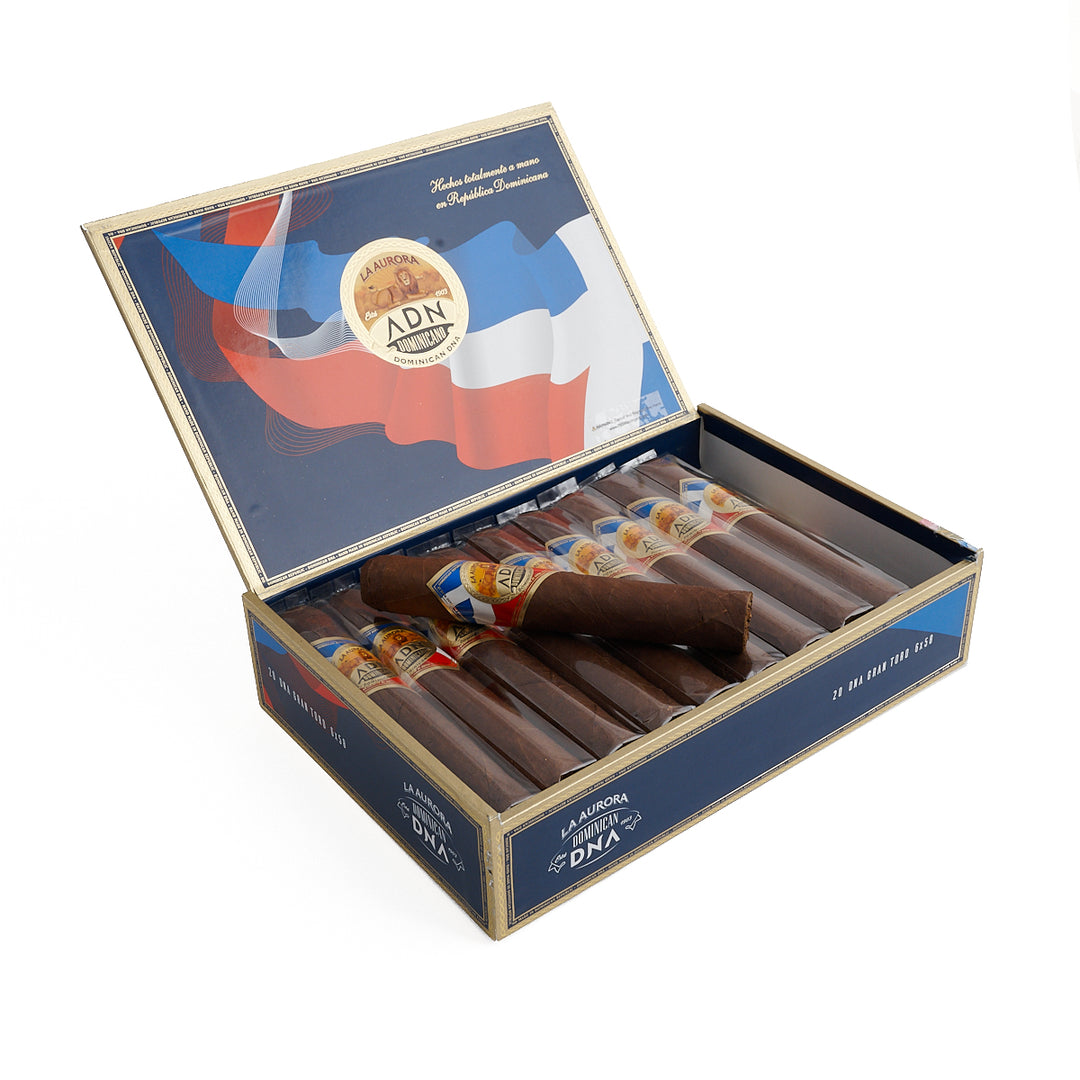 La Aurora ADN Dominicano Gran Toro