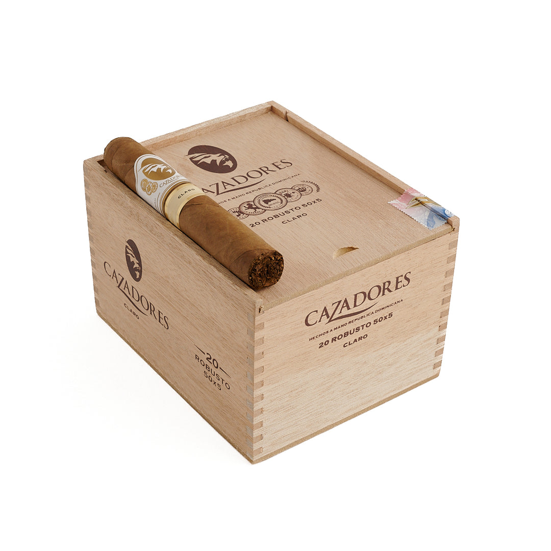 La Aurora Cazadores Claro Robusto