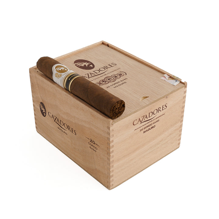 La Aurora Cazadores Maduro Gordo