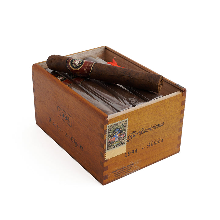 La Flor Dominicana 1994 Aldaba