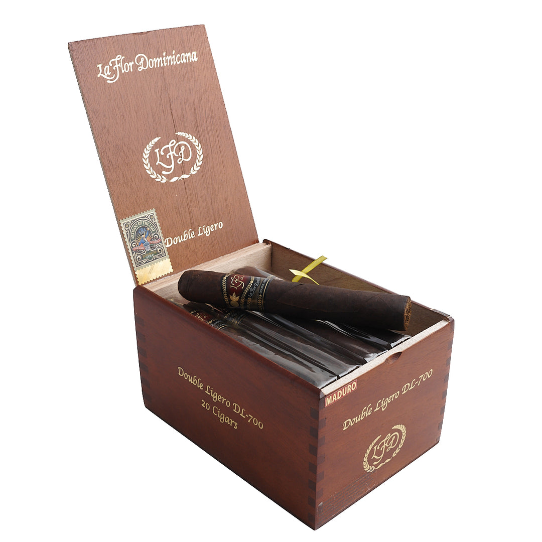 La Flor Dominicana Double Ligero Maduro 700