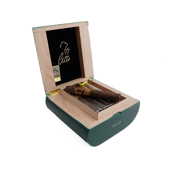 La Flor Dominicana Litto Gomez Emeraude