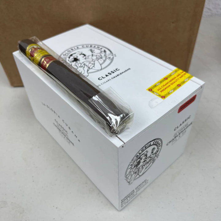 La Gloria Cubana Maduro Charlemagne