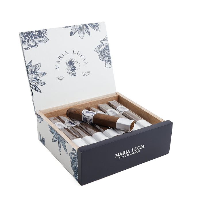 Luciano Maria Lucia Magnum