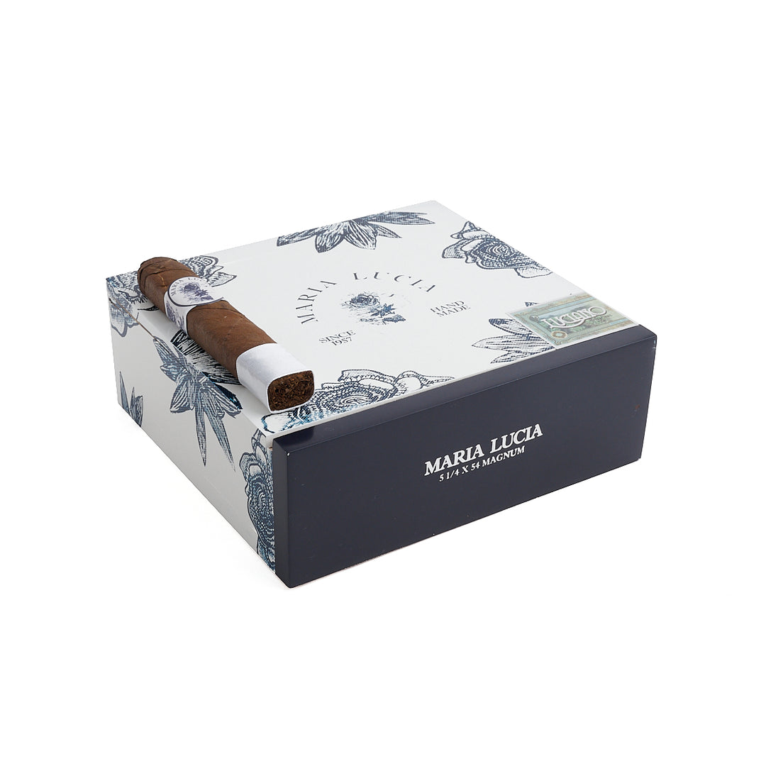 Luciano Maria Lucia Magnum