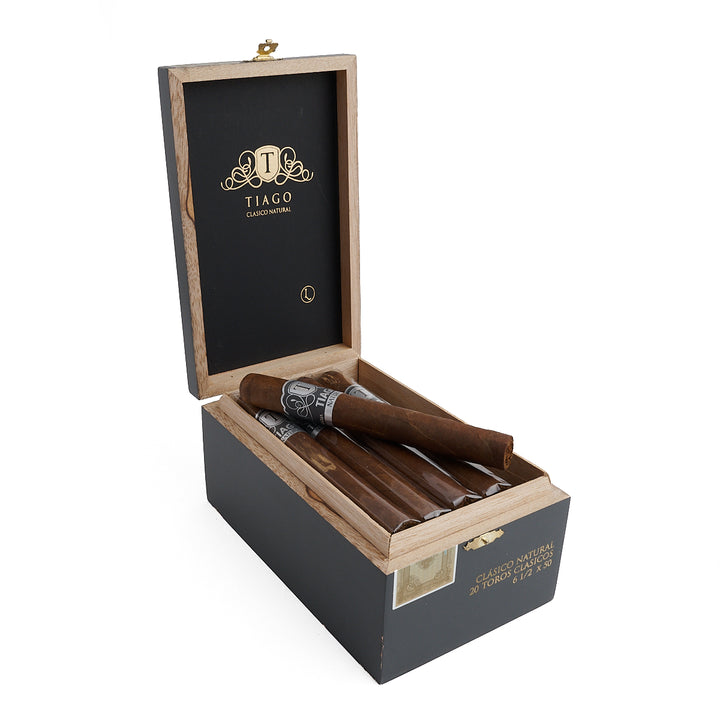 Luciano Tiago Clasico Natural Toro