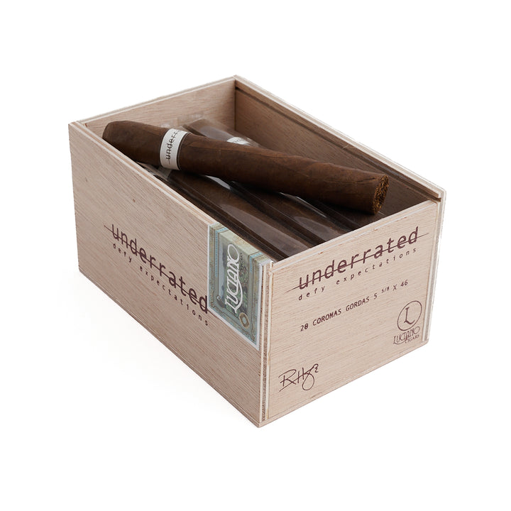 卢西亚诺低调之王大皇冠