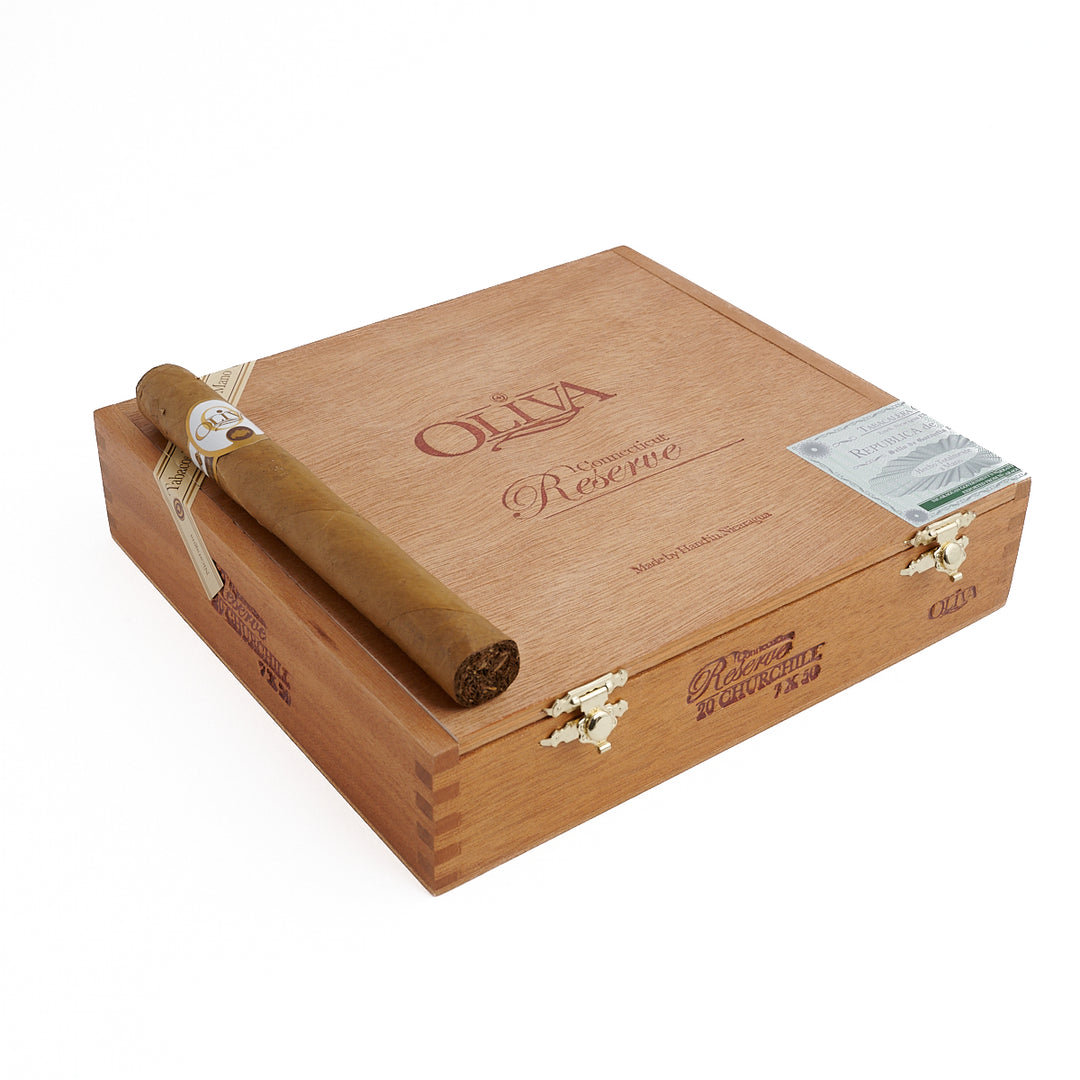 Oliva Connecticut Reserve Churchill
