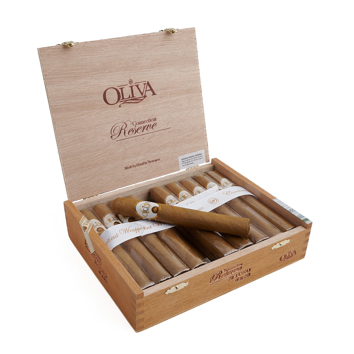 Oliva Connecticut Reserve Toro