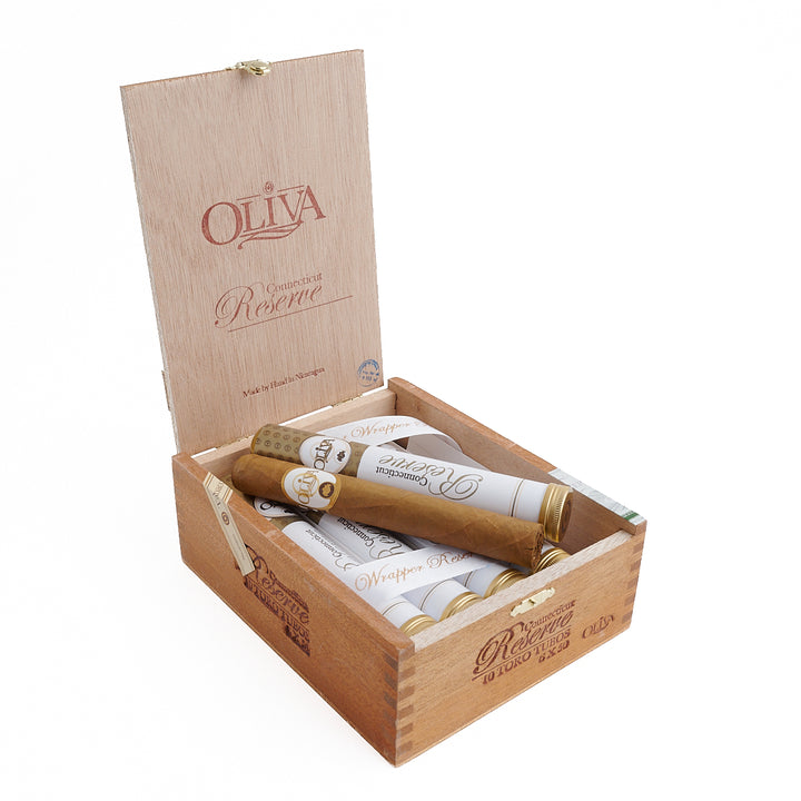 Oliva Connecticut Reserve Toro Tubo