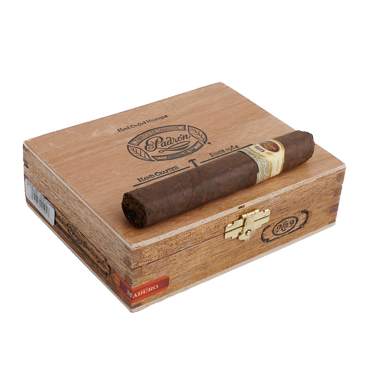 Padron 1926 Series No. 9 Robusto Maduro