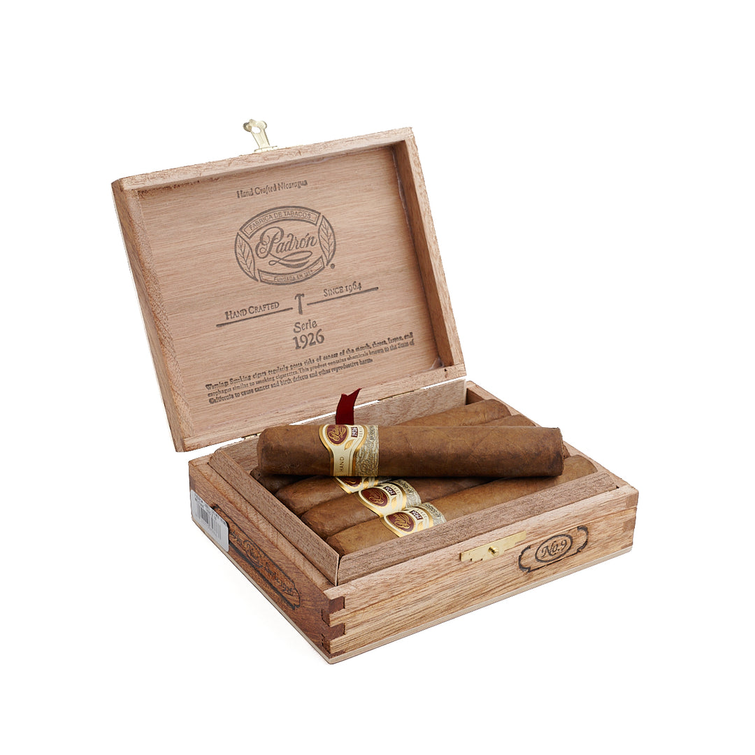 Padron 1926 Series No. 9 Robusto Natural