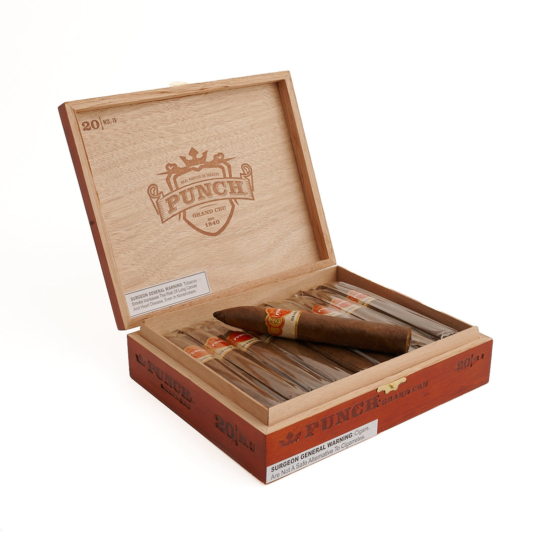 Punch Grand Cru No. II Pyramid Natural