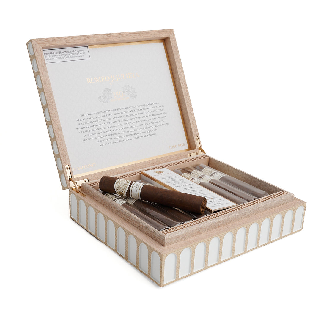 Romeo y Julieta 150th Anniversary Balconet