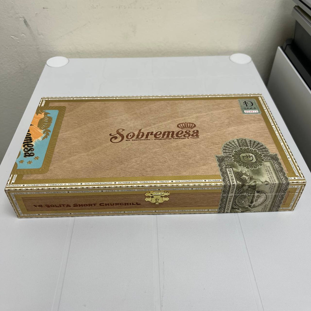 Sobremesa Solita Short Churchill