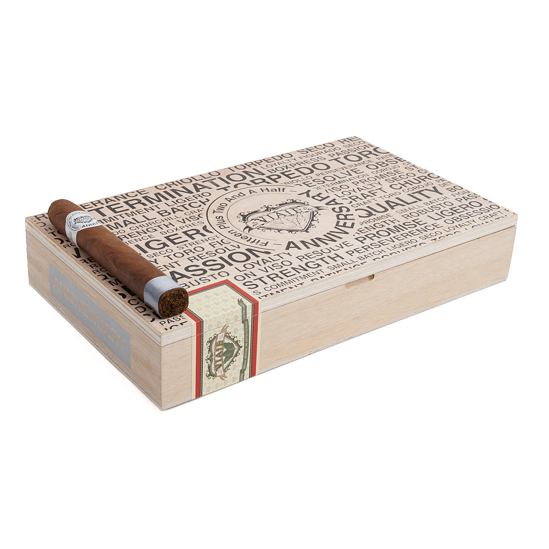 Viaje Fifteen Plus Two and a Half Anniversario Silver