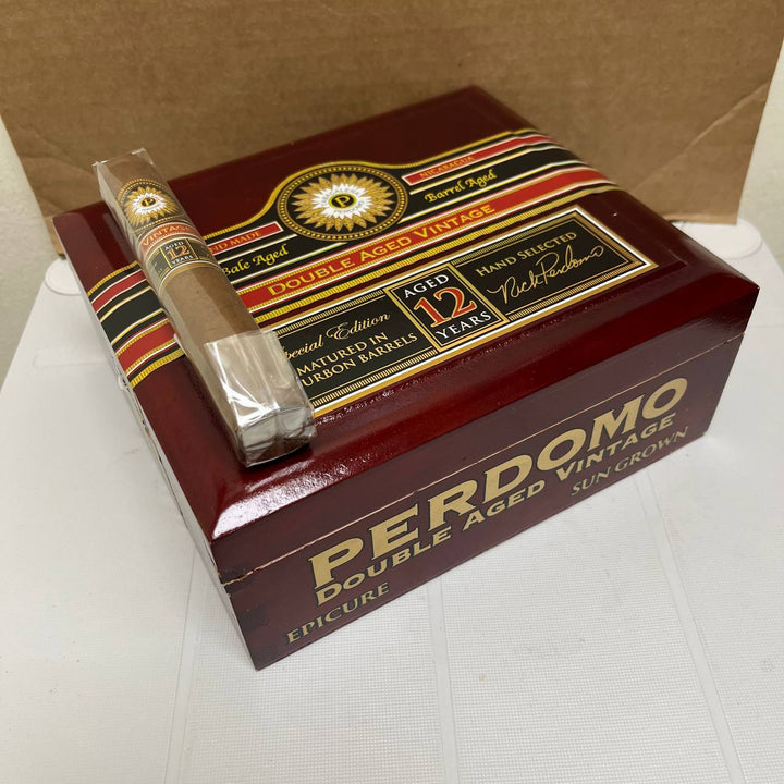 Perdomo Double Aged 12 Year Vintage Sun Grown Epicure Toro