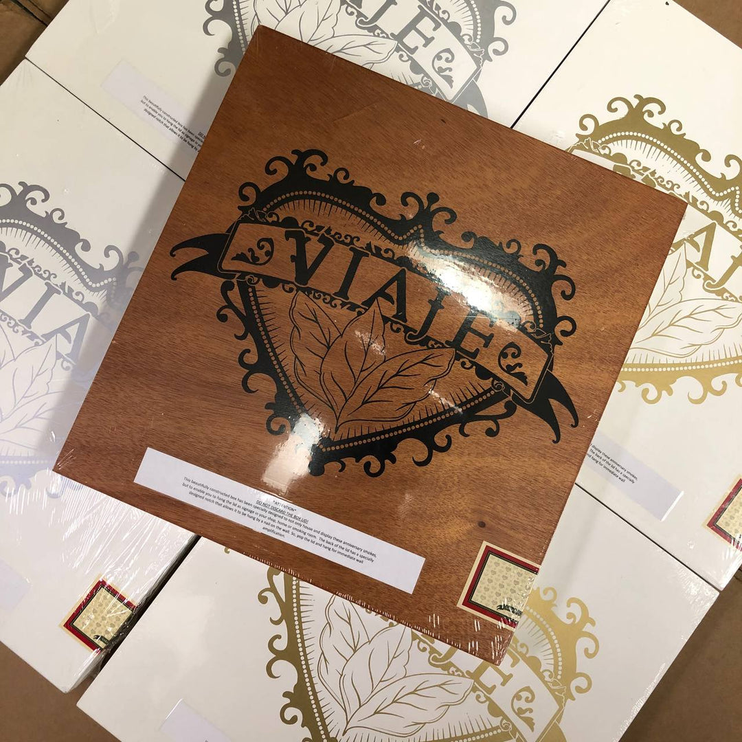 Sorry, Viaje 15th Anniversary Black image not available now!