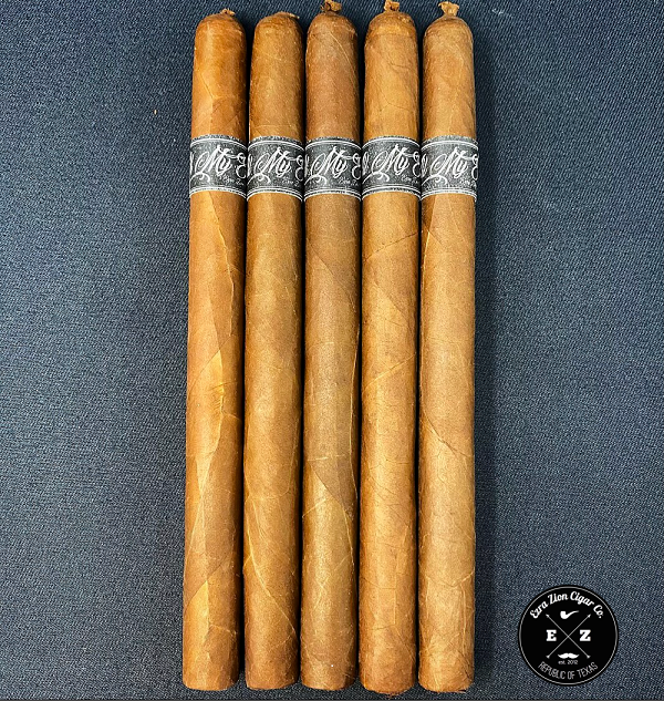 Sorry, Ezra Zion ALL MY EX’S Special Edition Lancero image not available now!