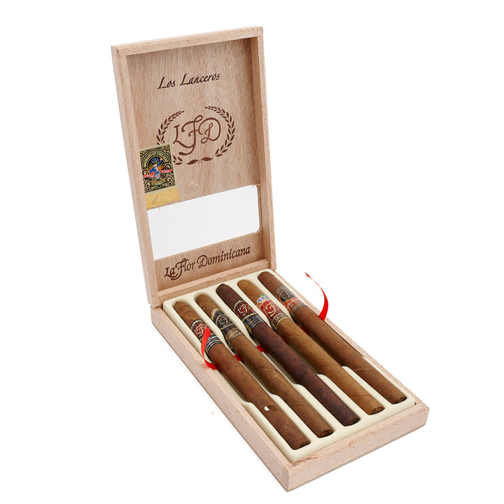 La Flor Dominicana Los Lanceros Sampler