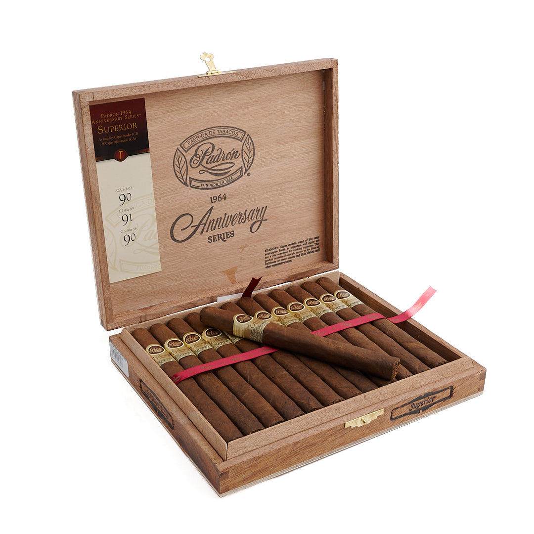 Padron 1964 Anniversary Superior Lonsdale Natural