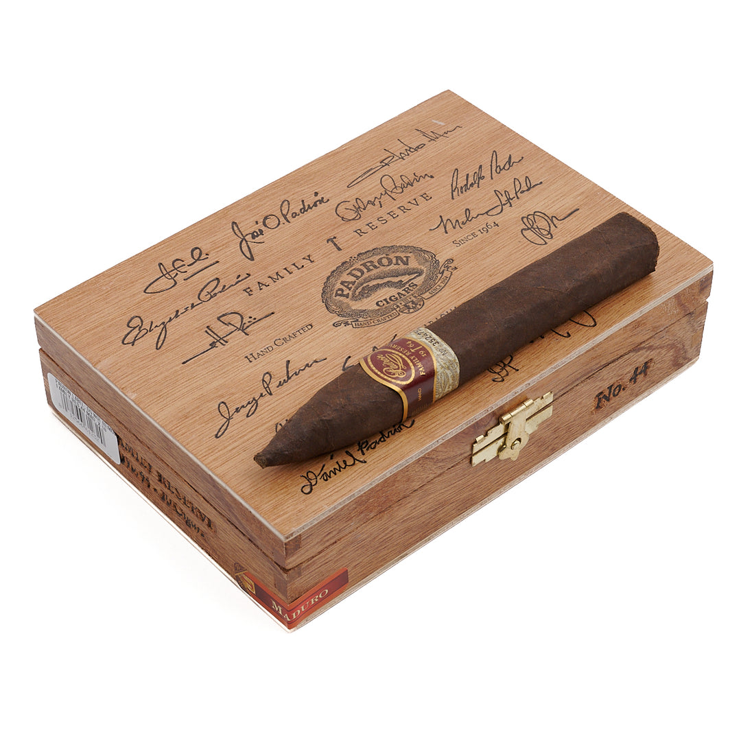 Padron Family Reserve No. 44 Torpedo Maduro