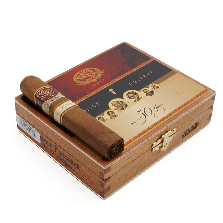 Padron Family Reserve No. 50 Robusto Natural