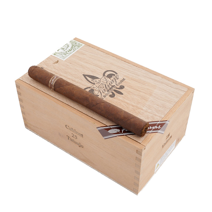 Tatuaje Miami Tainos Churchill