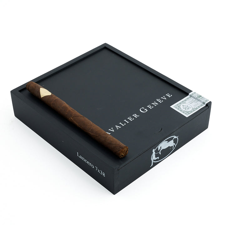 Cavalier Geneve Black Series II Lancero