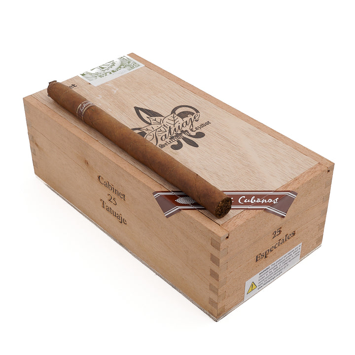 Tatuaje Miami Especiales Lancero