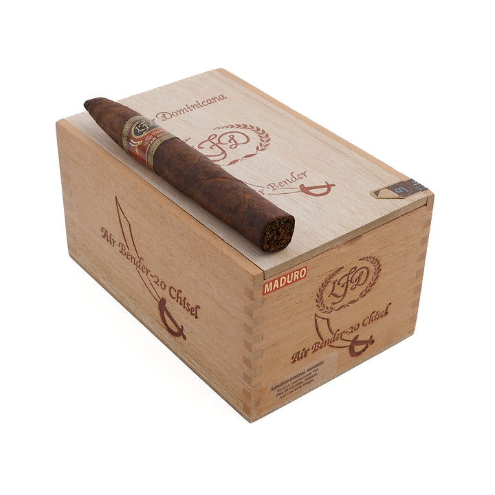 La Flor Dominicana Air Bender Chisel