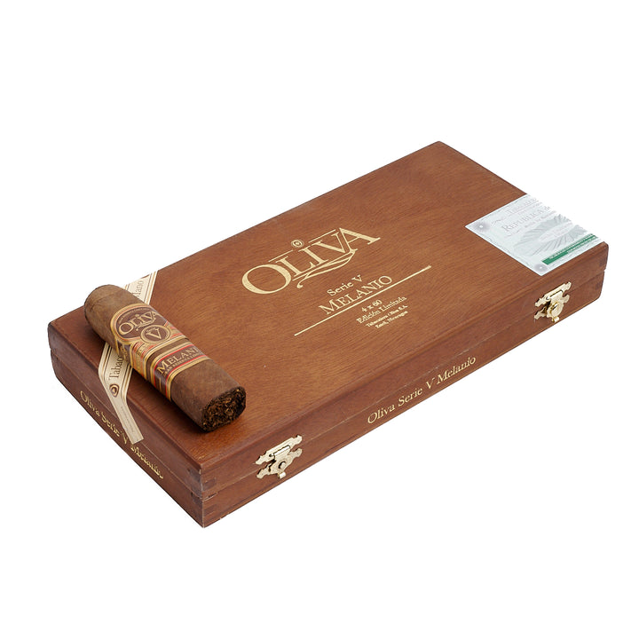 Oliva Serie V Melanio Nub 460