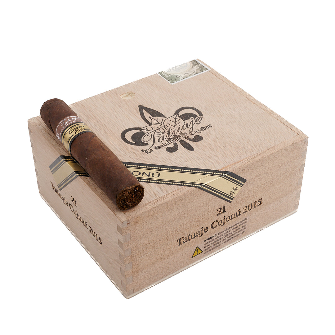 Tatuaje Broadleaf Reserva 타이노스 처칠