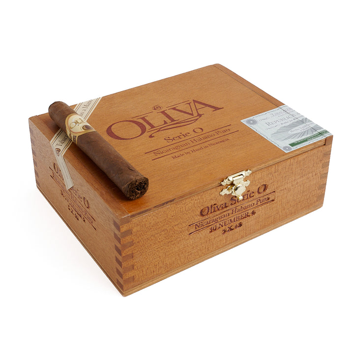 Oliva Serie O No. 4