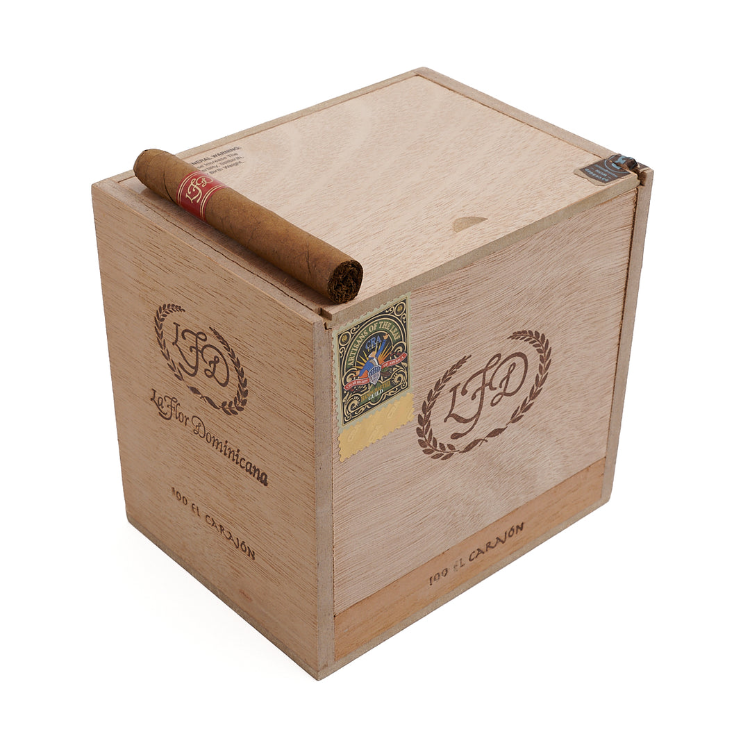 La Flor Dominicana El Carajon