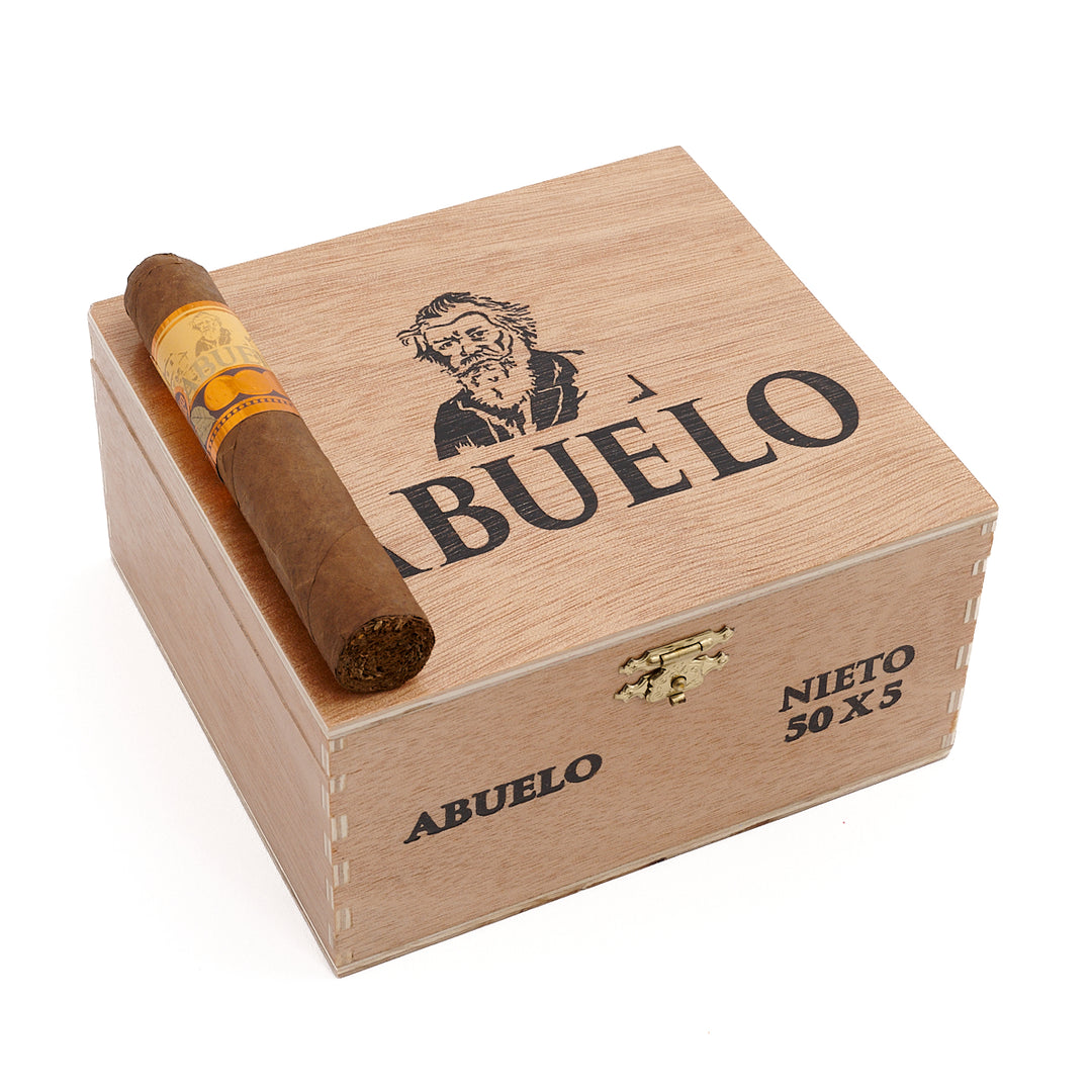 Abuelo Nieto Robusto