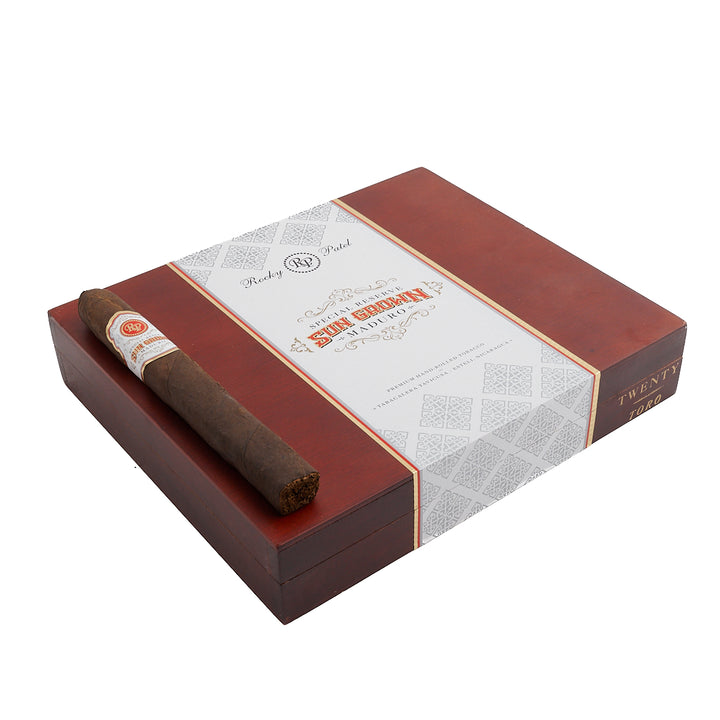 Rocky Patel Sun Grown Maduro Toro