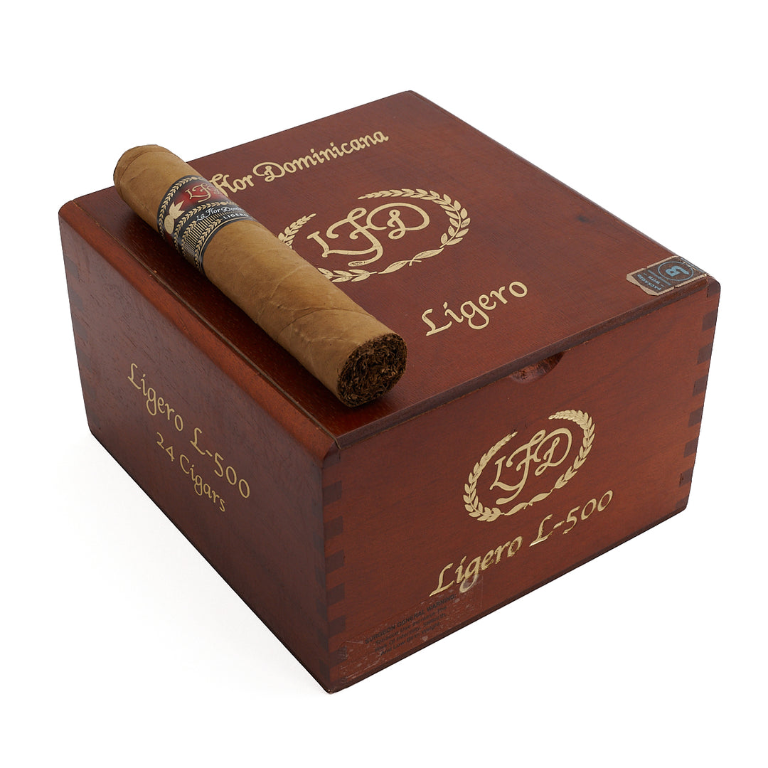 La Flor Dominicana Ligero L-500